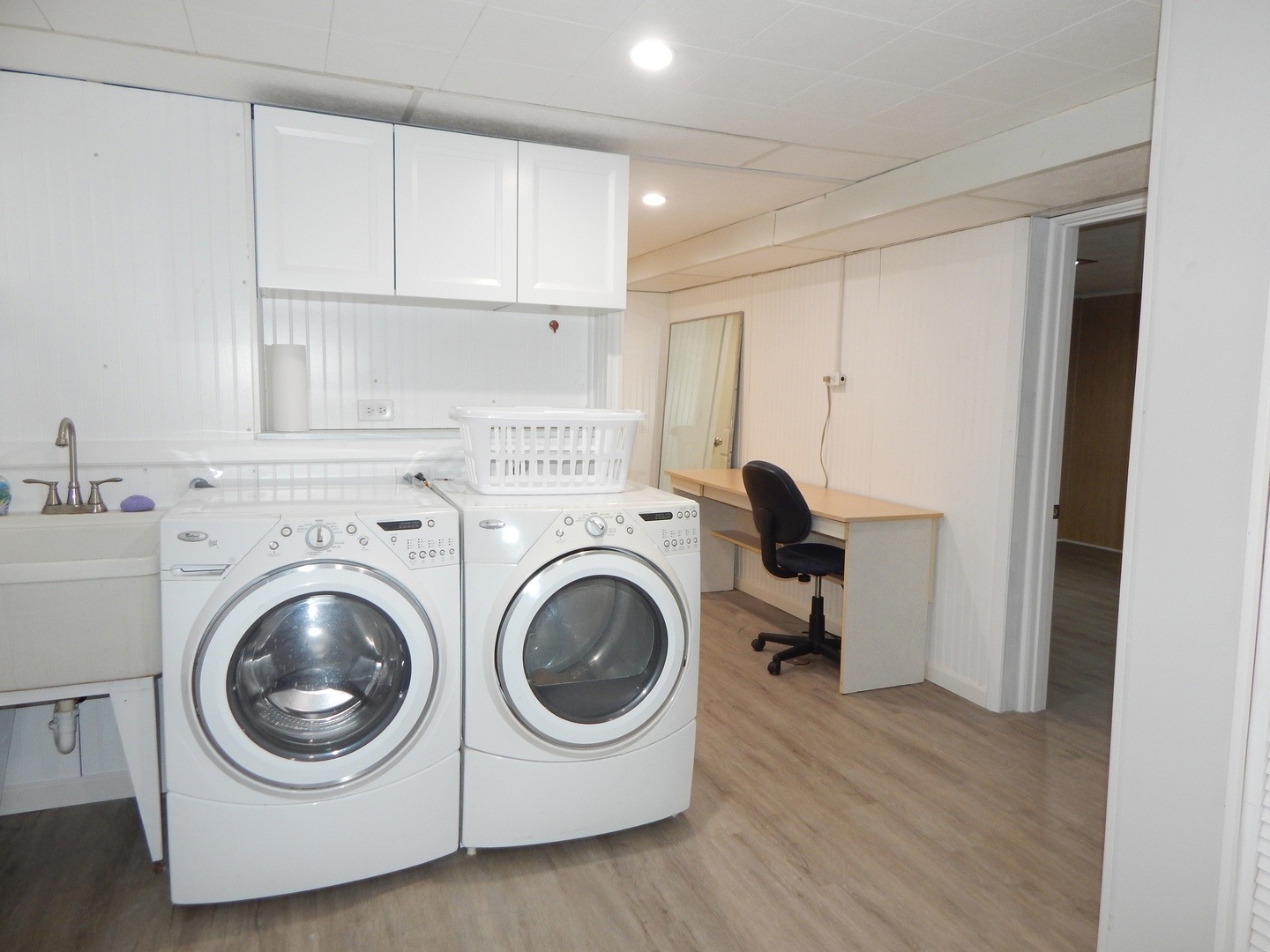 1107 Santa Rosa Avenue, Wheaton, IL 60187