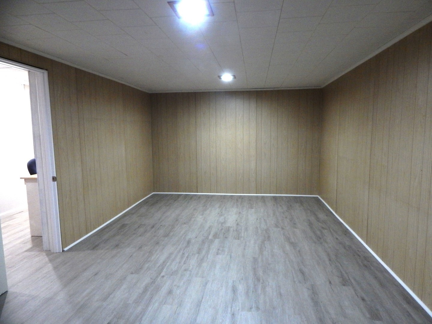 1107 Santa Rosa Avenue, Wheaton, IL 60187