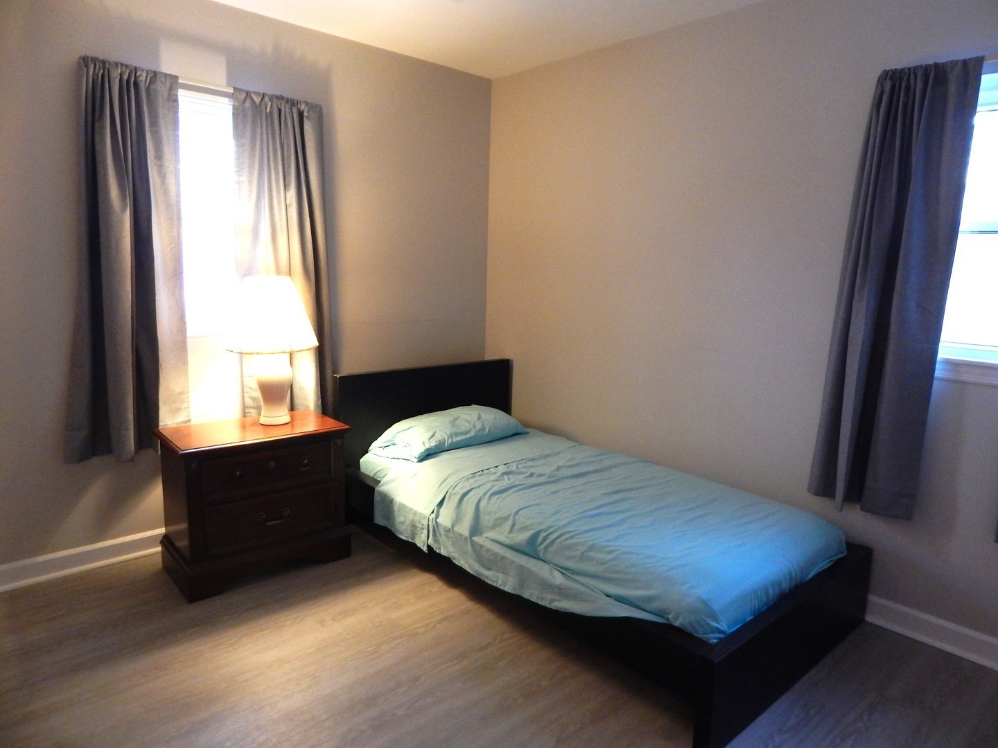 1107 Santa Rosa Avenue, Wheaton, IL 60187