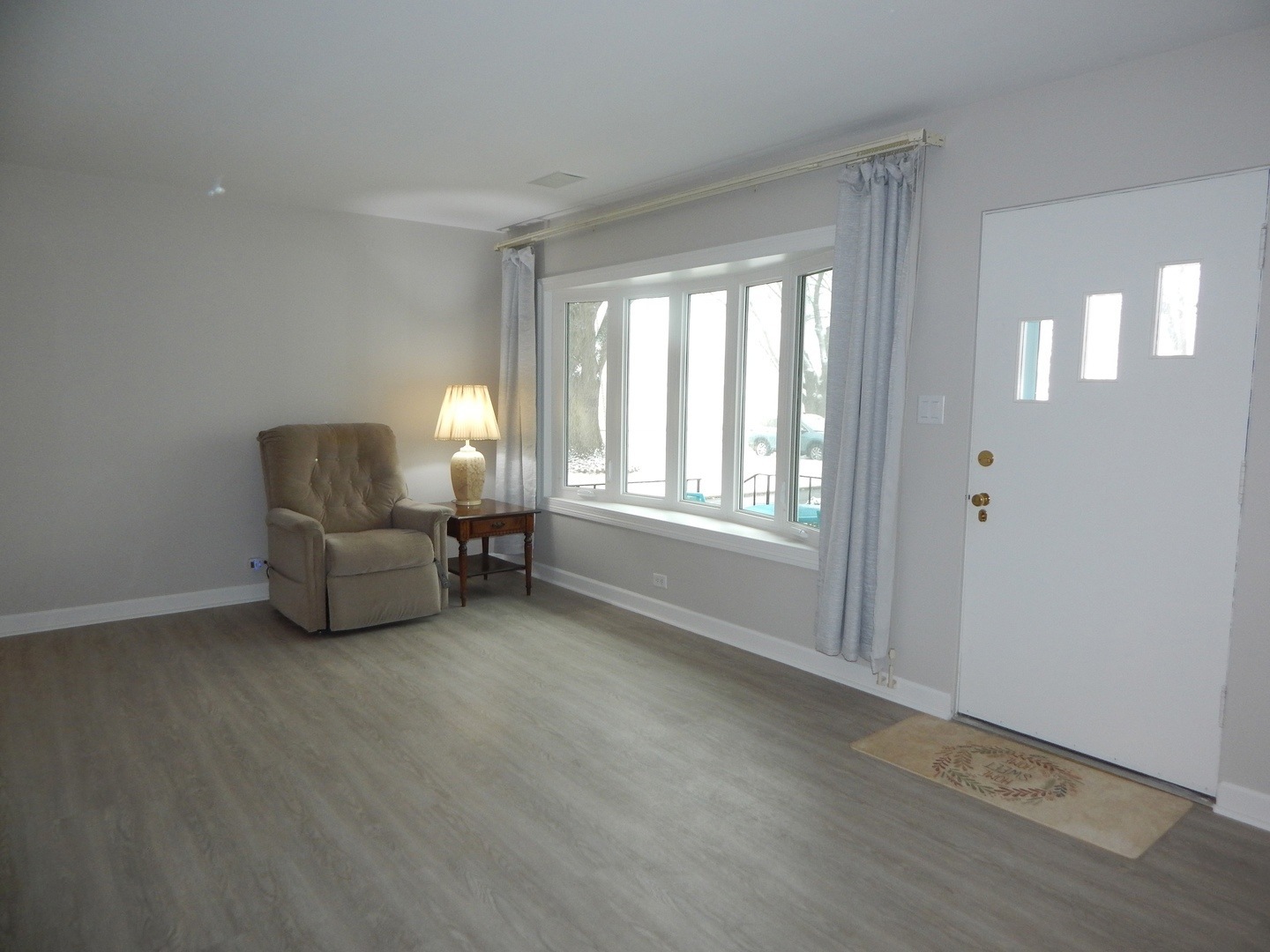 1107 Santa Rosa Avenue, Wheaton, IL 60187