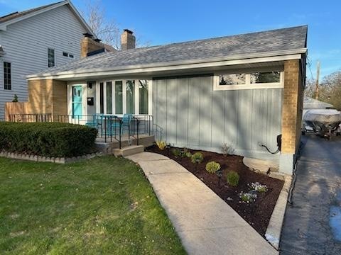 1107 Santa Rosa Avenue, Wheaton, IL 60187