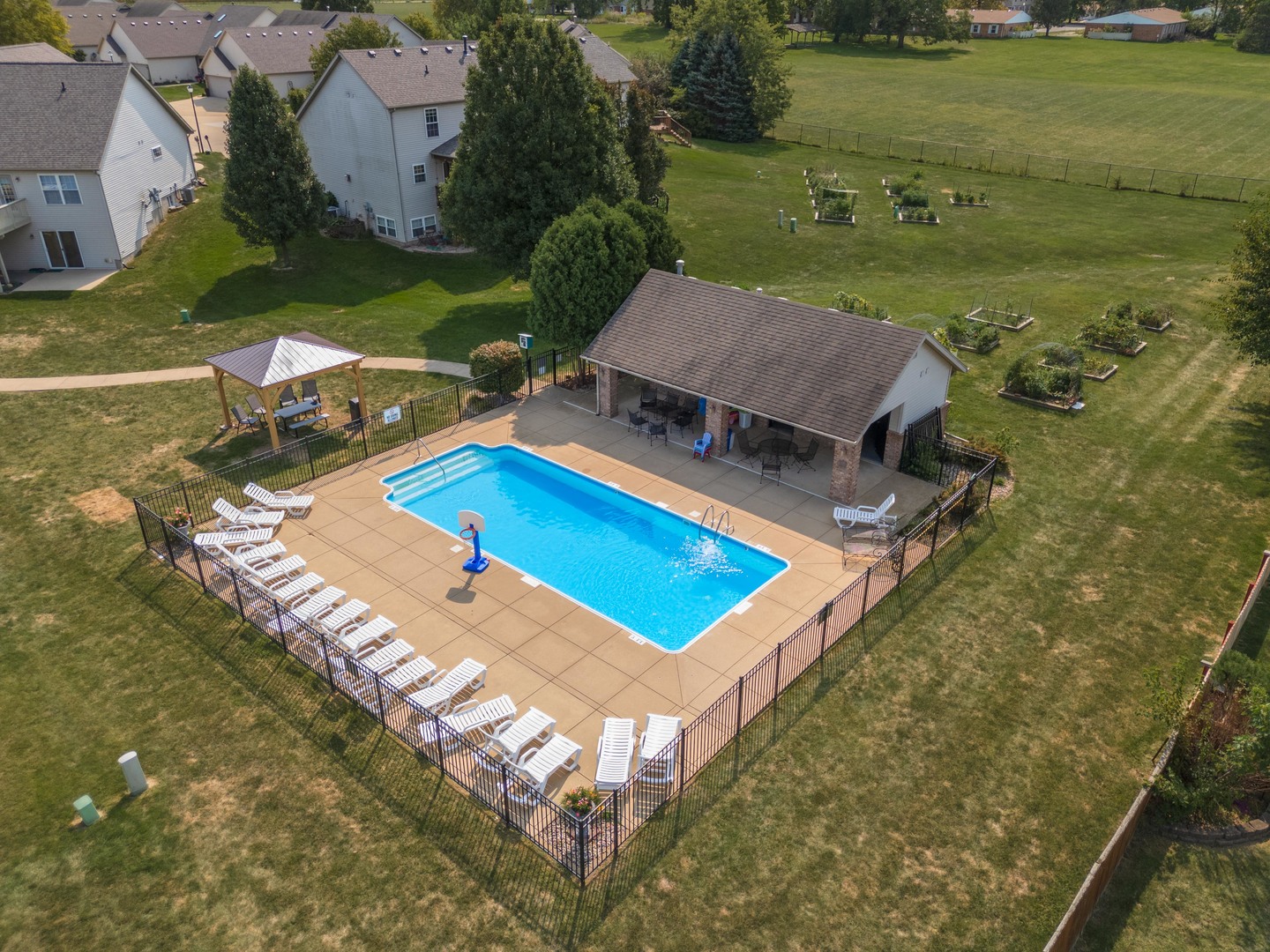 450 Beechwood Court, Normal, IL 61761