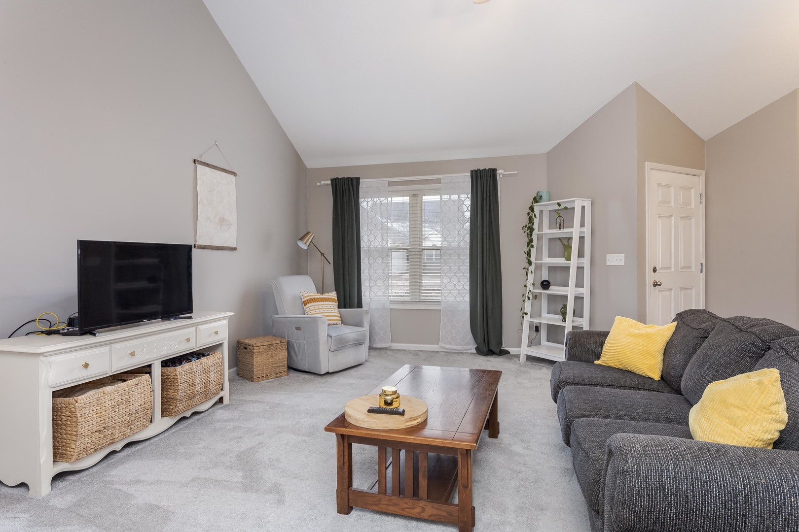 450 Beechwood Court, Normal, IL 61761