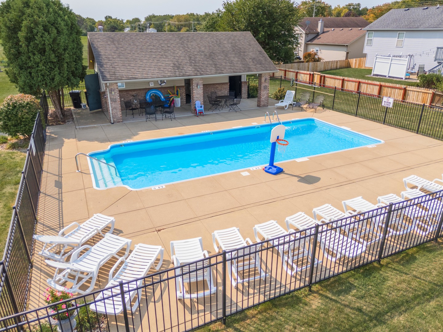 450 Beechwood Court, Normal, IL 61761