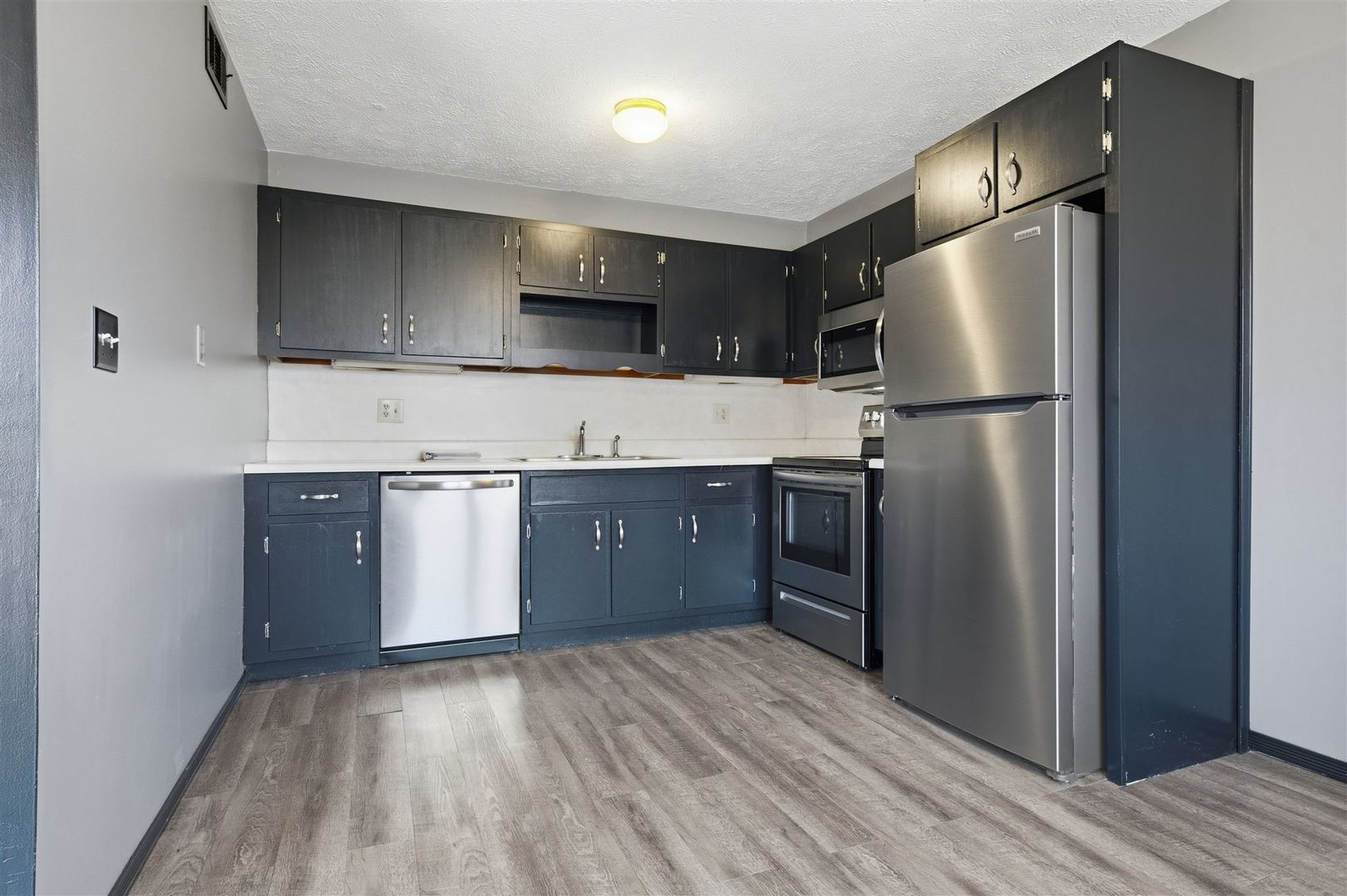 1916 Tracy Drive #48, Bloomington, IL 61704