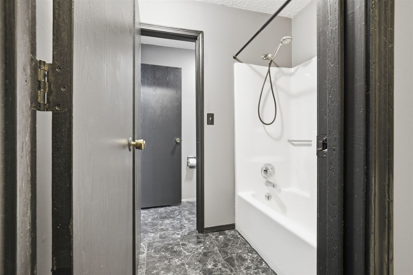 1916 Tracy Drive #48, Bloomington, IL 61704