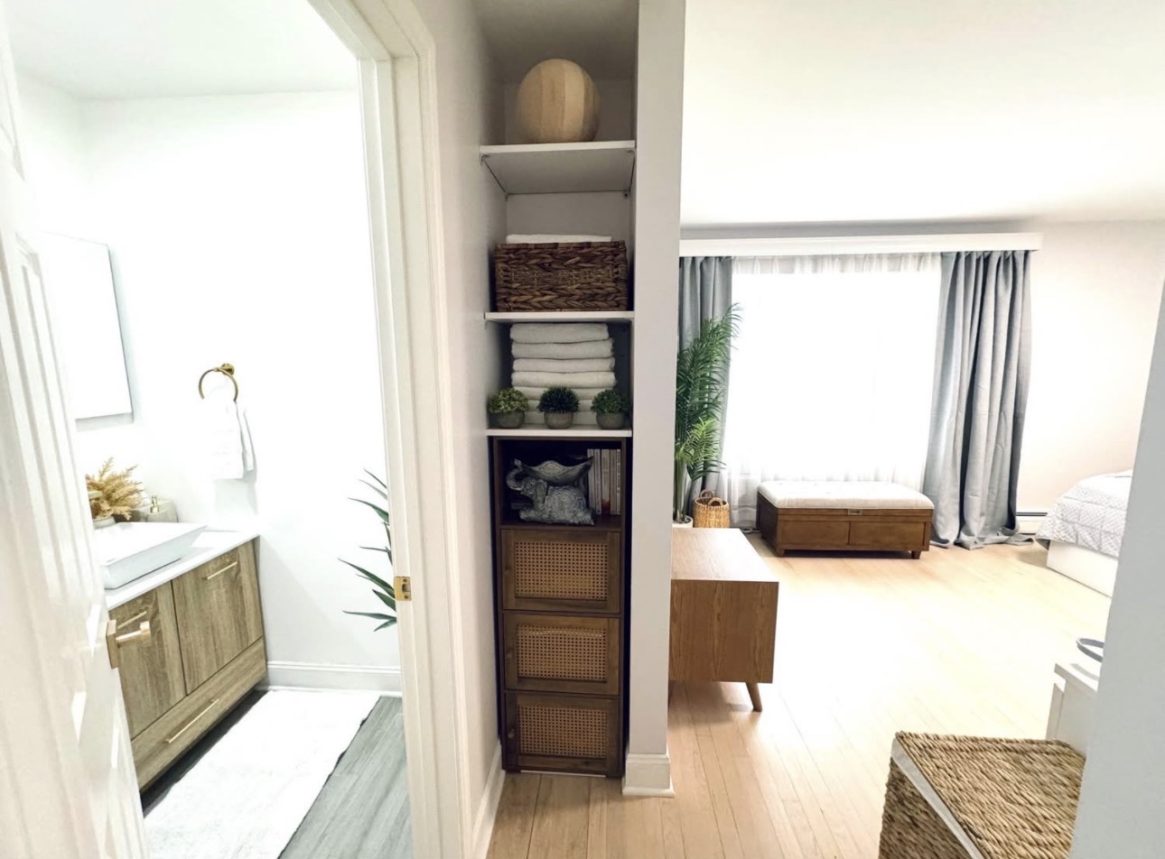 952 E Old Willow Road #102, Prospect Heights, IL 60070