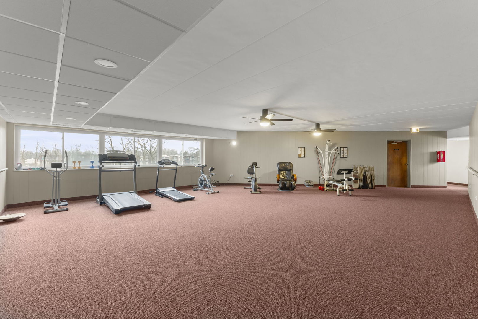 2900 Maple Avenue #15B, Downers Grove, IL 60515