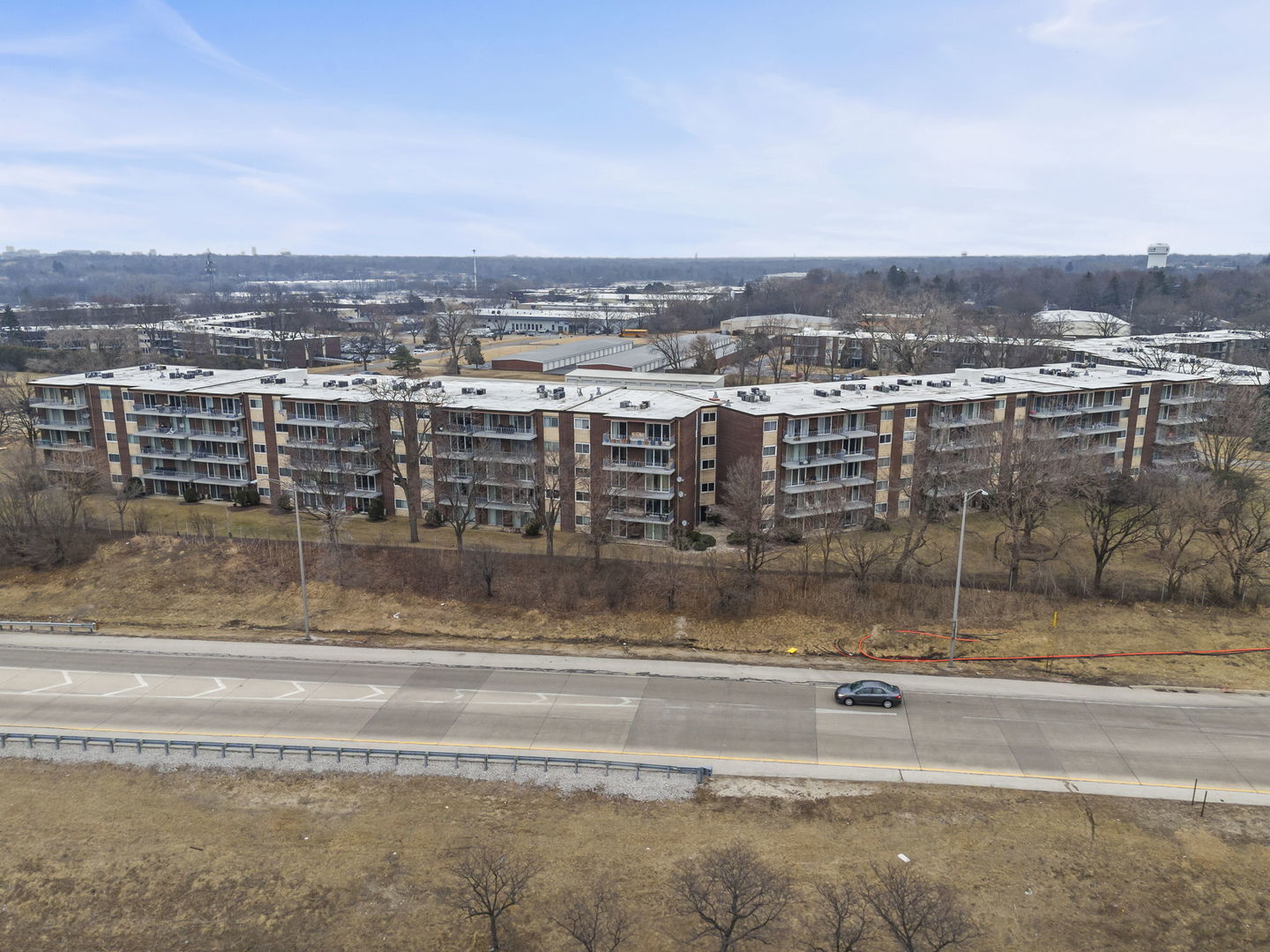 2900 Maple Avenue #15B, Downers Grove, IL 60515