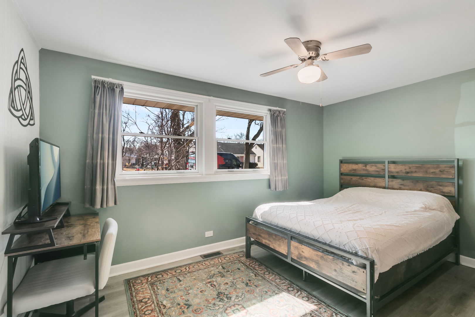 9512 Jefferson Avenue, Brookfield, IL 60513