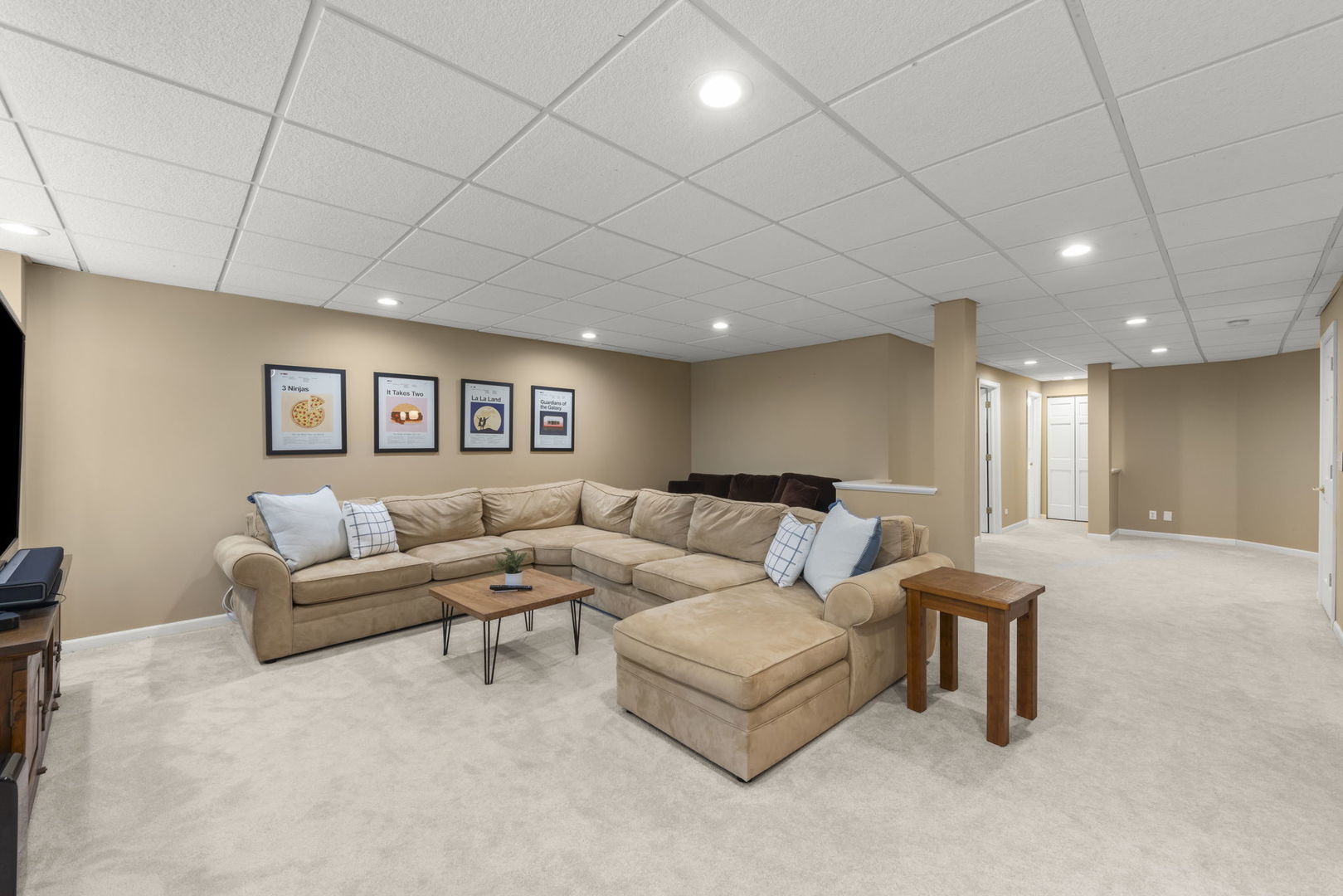 26W172 Klein Creek Drive, Winfield, IL 60190