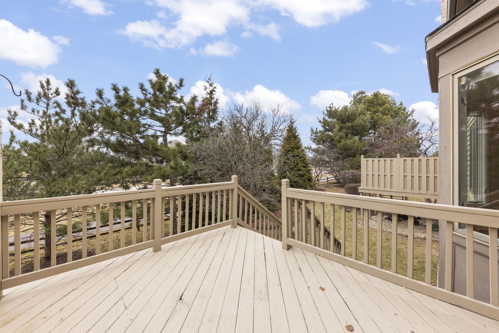 26W172 Klein Creek Drive, Winfield, IL 60190