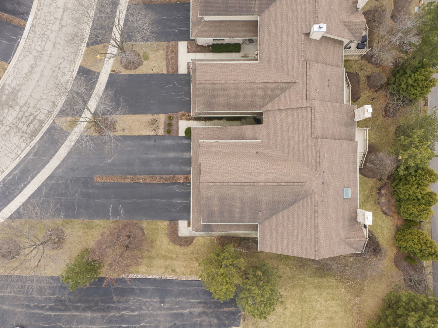 26W172 Klein Creek Drive, Winfield, IL 60190