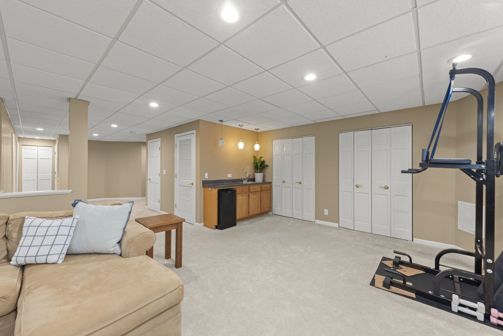 26W172 Klein Creek Drive, Winfield, IL 60190