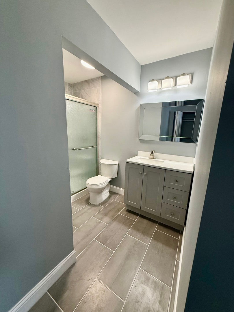 4000 Bayside Drive #110, Palatine, IL 60074