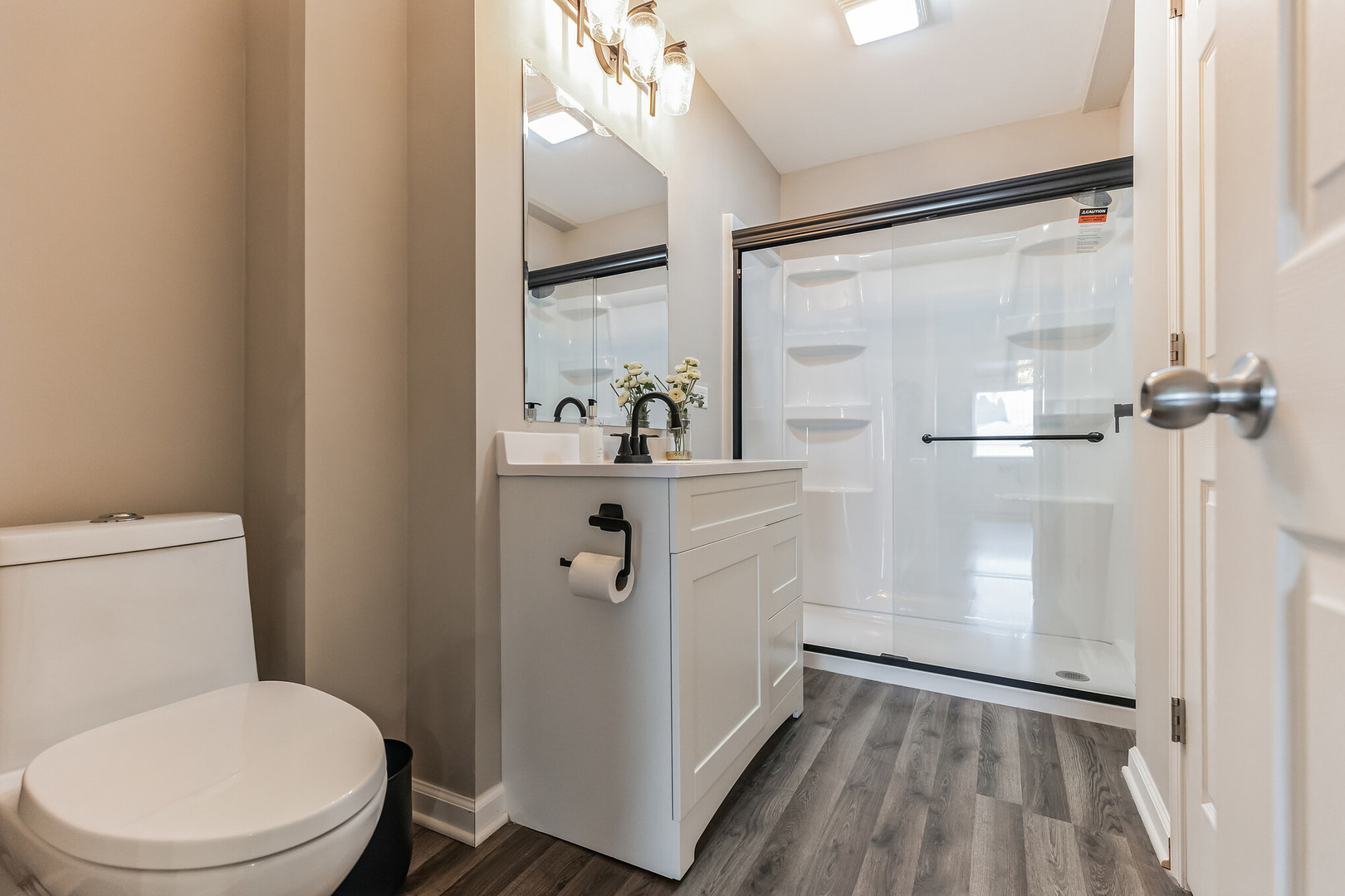 1710 W 4th Street, Dixon, IL 61021