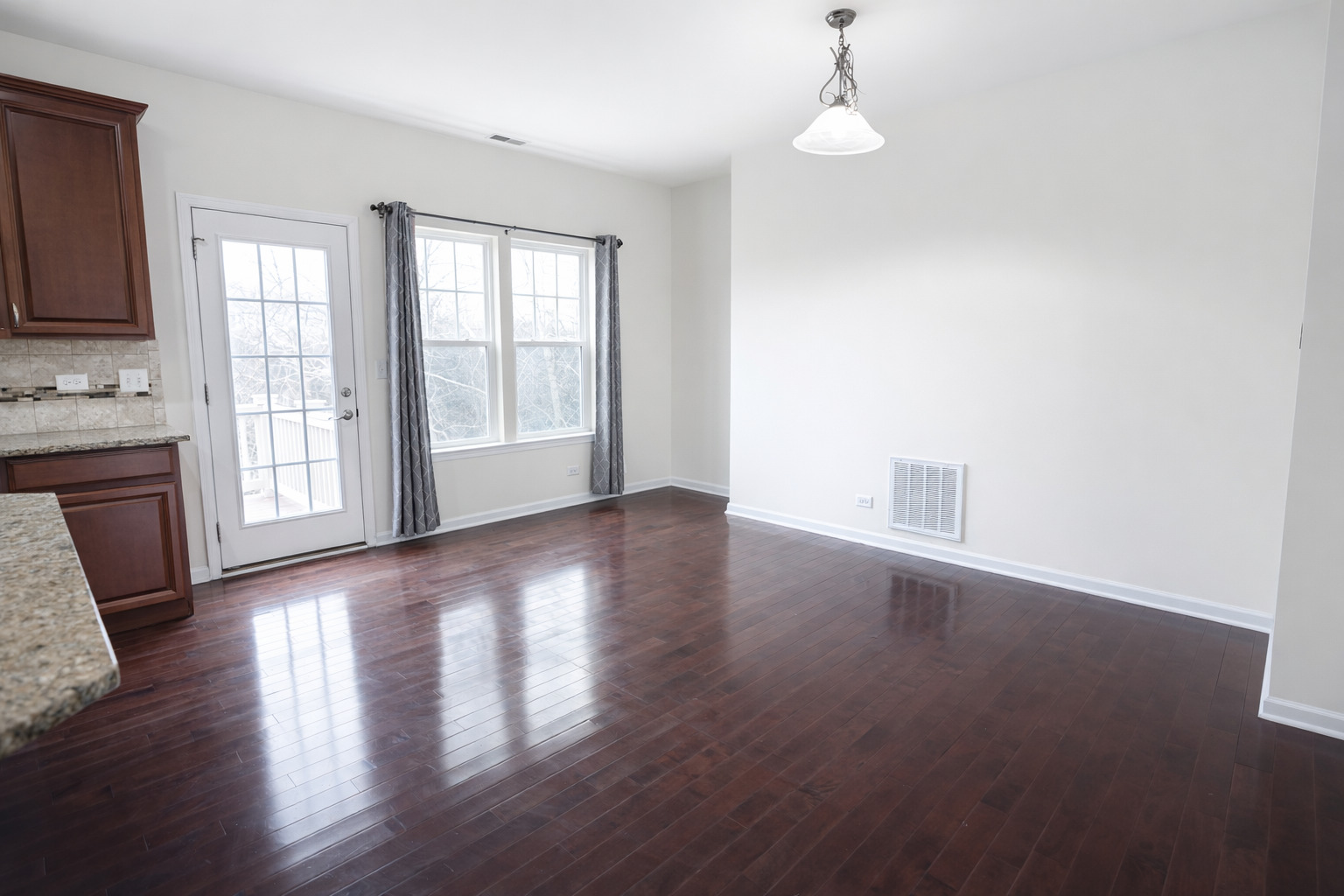 3463 bradbury Circle, Aurora, IL 60504