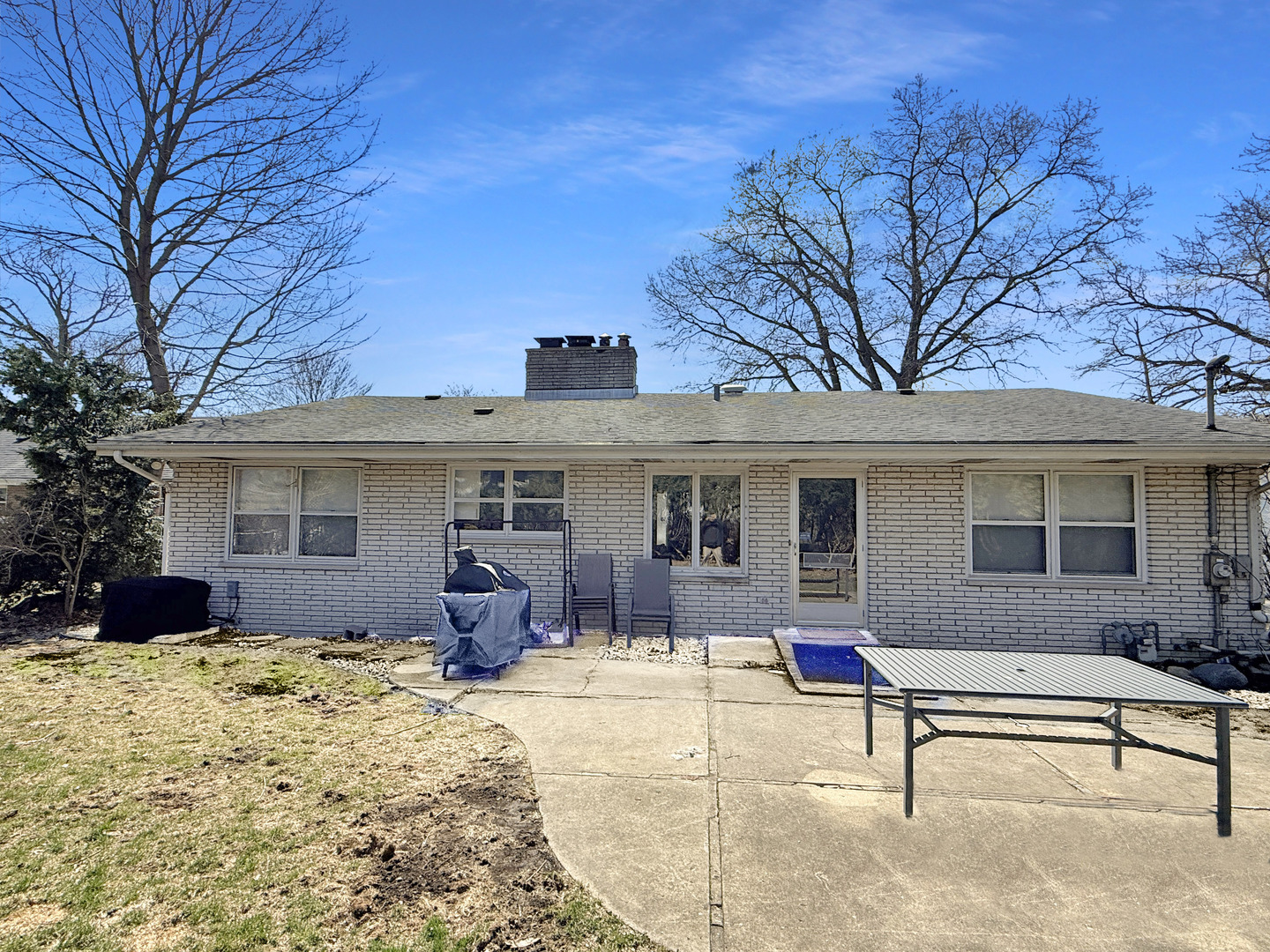 1010 W Atlantic Avenue, Waukegan, IL 60085