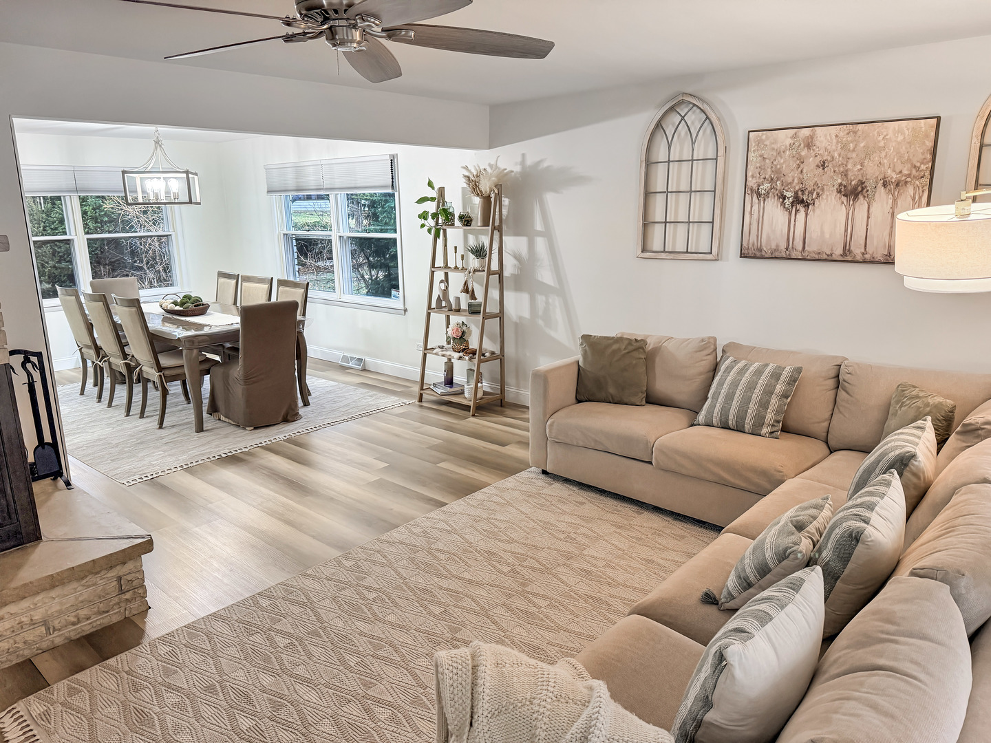 1010 W Atlantic Avenue, Waukegan, IL 60085