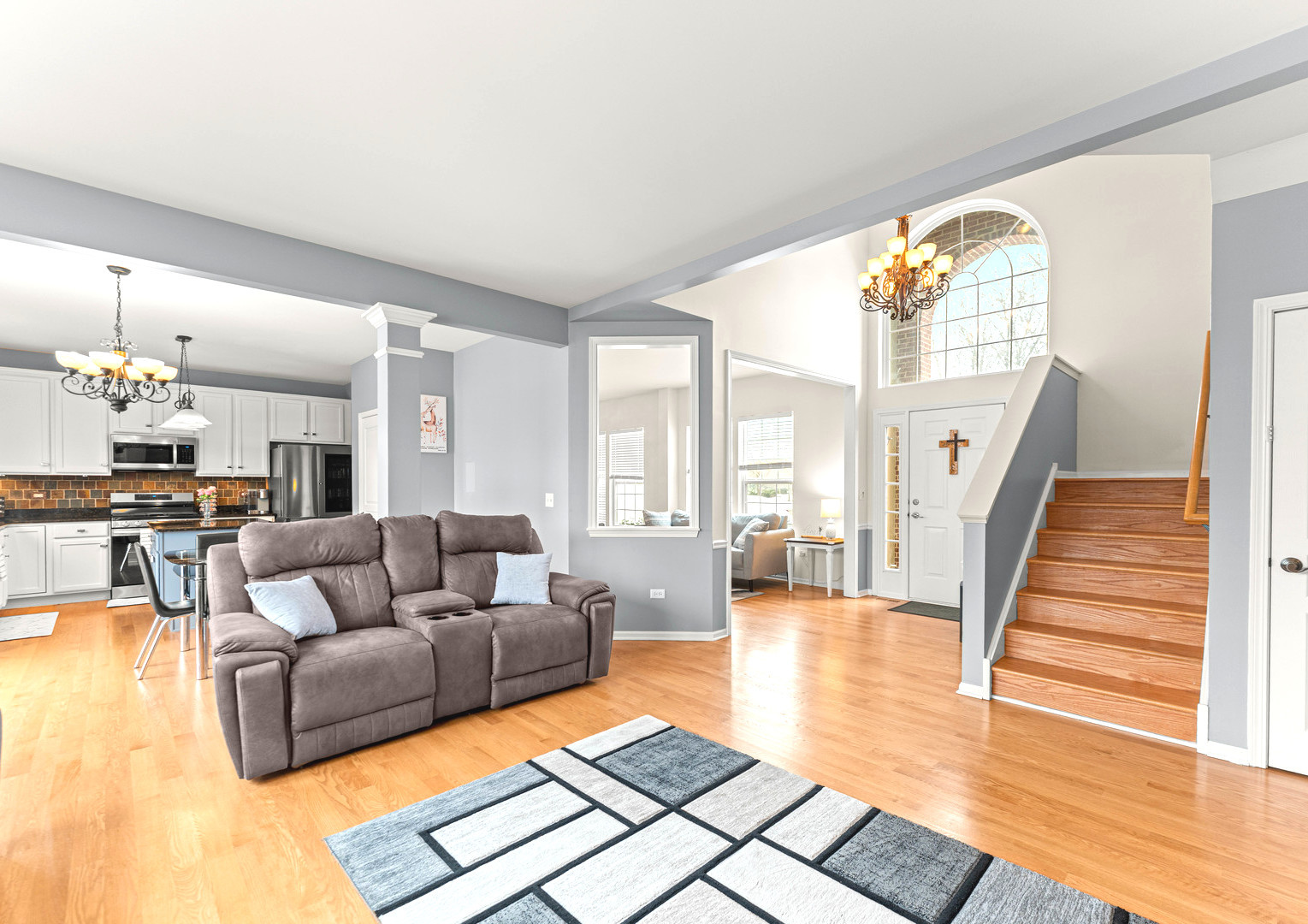 7 Pampas Court, Bolingbrook, IL 60490