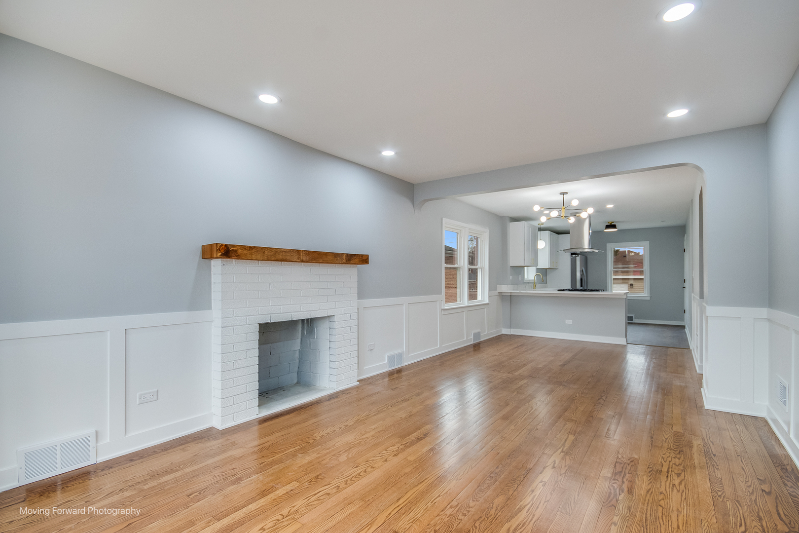 665 W 144th Street, Riverdale, IL 60827