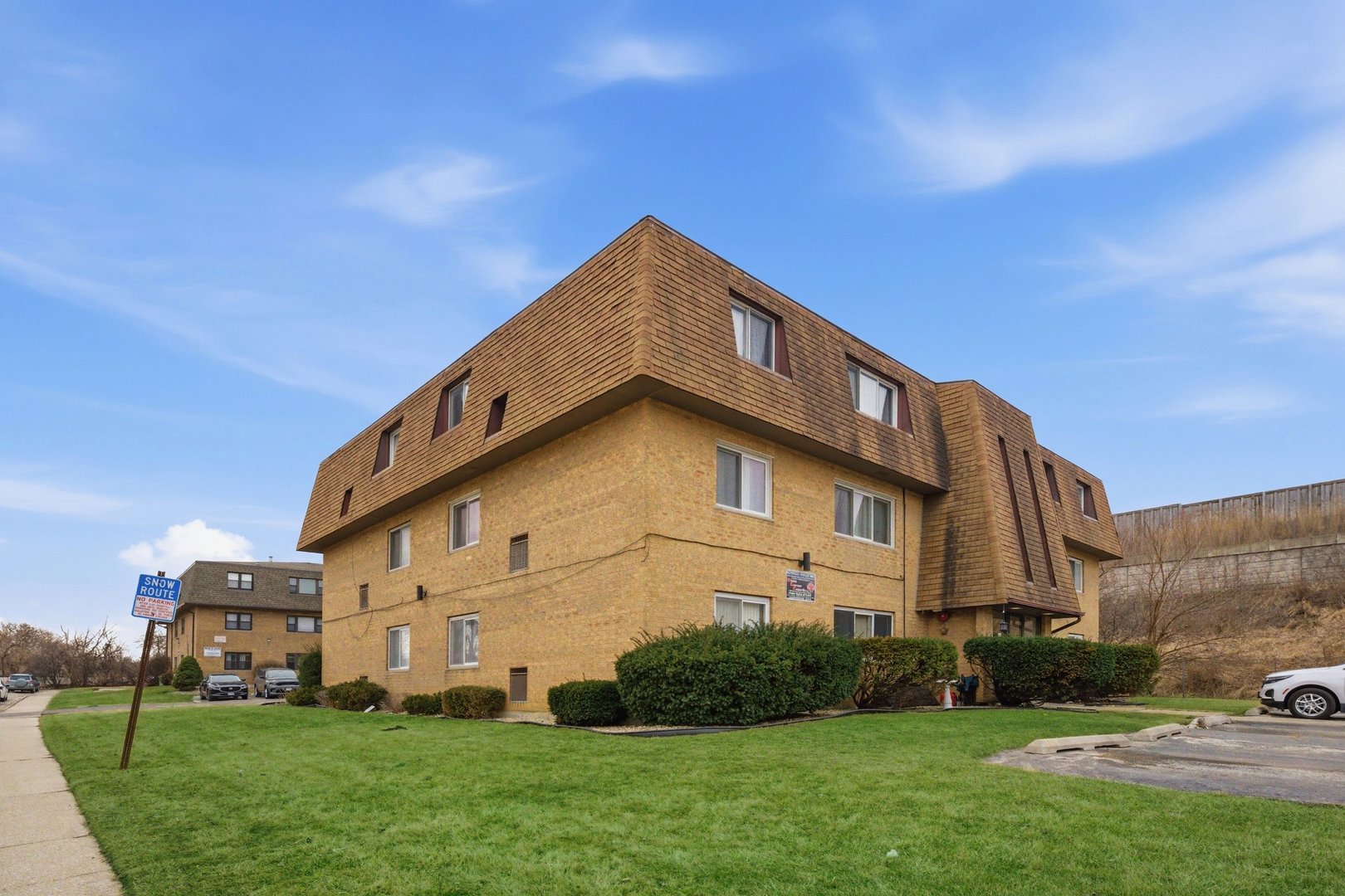 10440 Natoma Avenue #9, Chicago Ridge, IL 60415