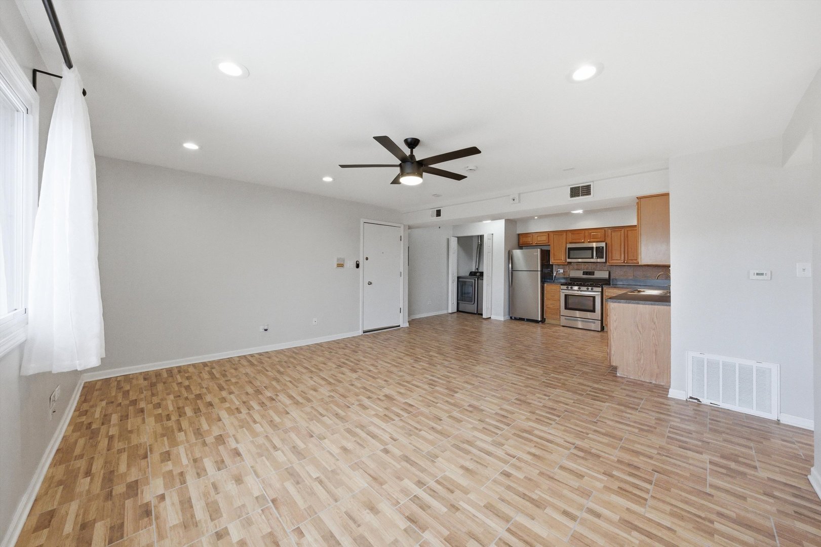 10440 Natoma Avenue #9, Chicago Ridge, IL 60415