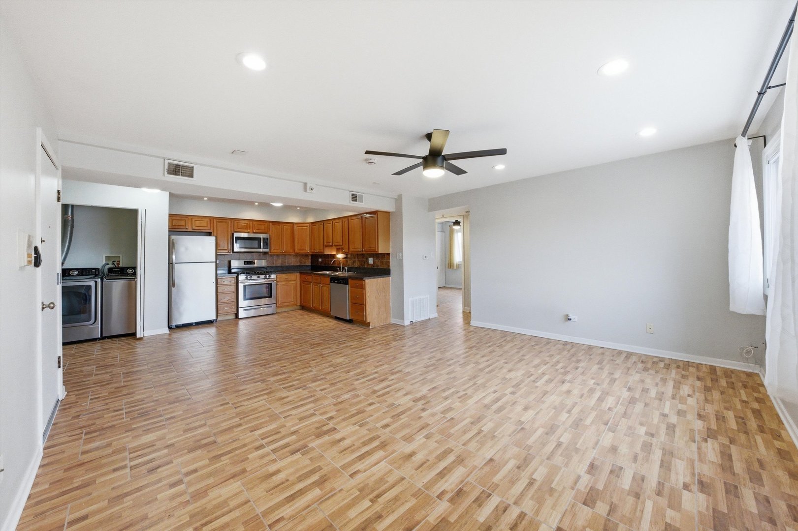 10440 Natoma Avenue #9, Chicago Ridge, IL 60415