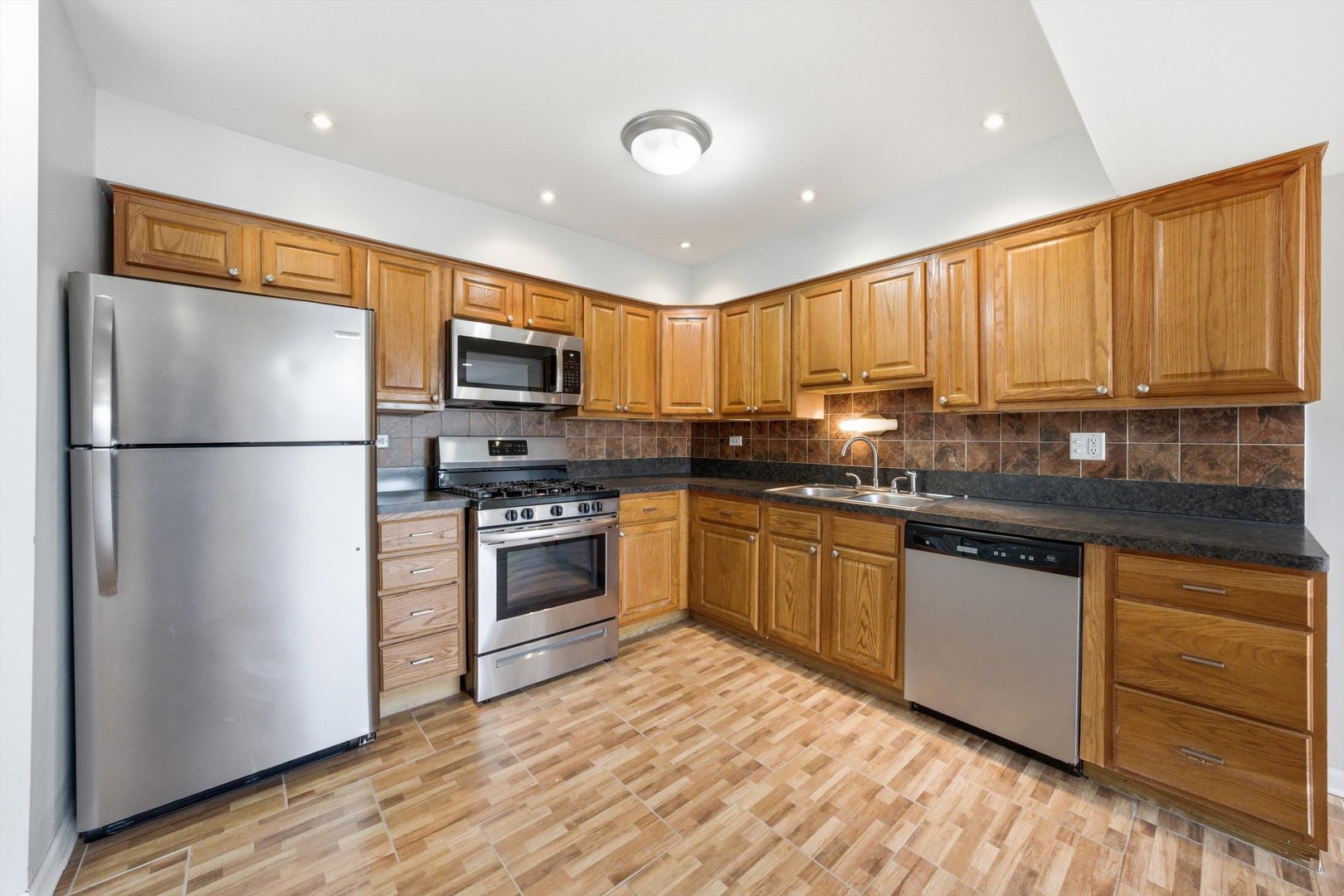 10440 Natoma Avenue #9, Chicago Ridge, IL 60415