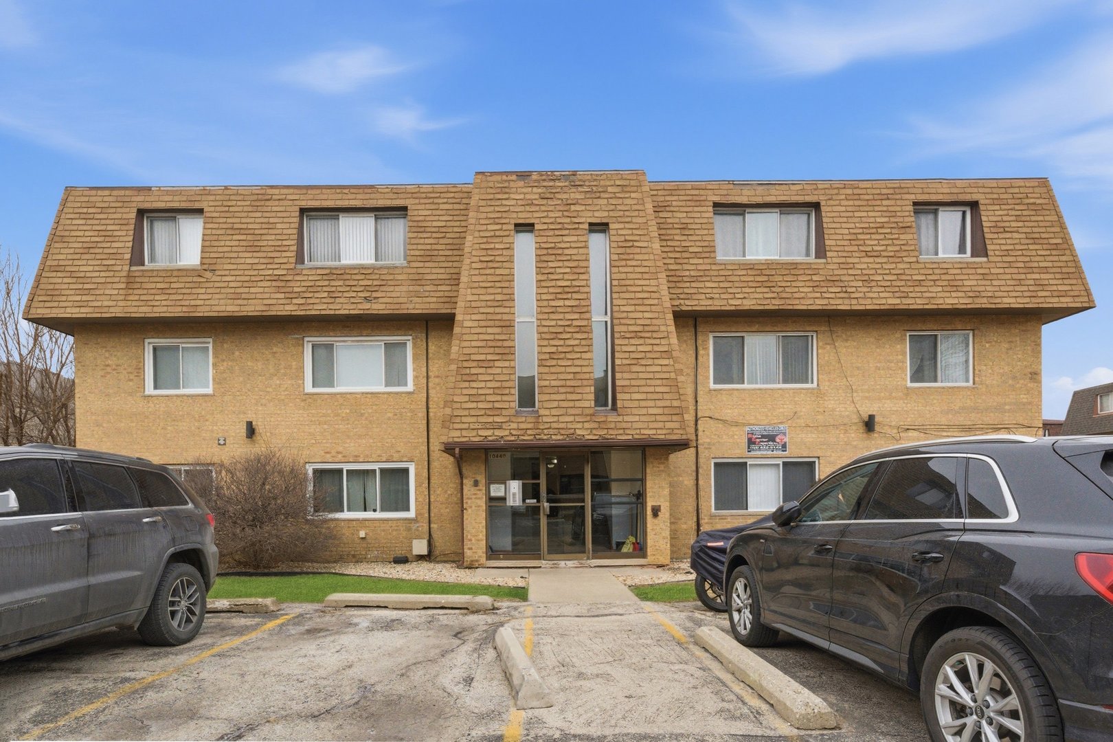10440 Natoma Avenue #9, Chicago Ridge, IL 60415