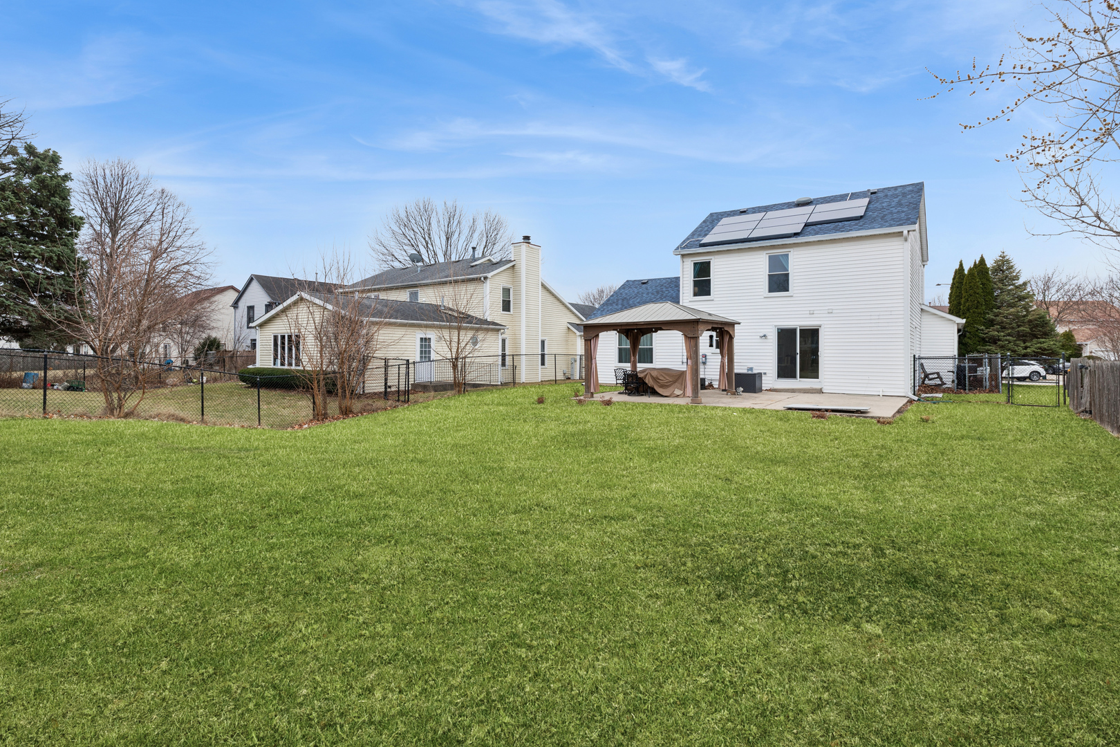 603 Harris Drive, Buffalo Grove, IL 60089