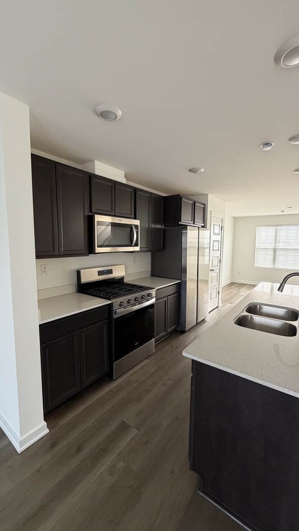 2637 Santa Fe Drive #2637, Pingree Grove, IL 60140