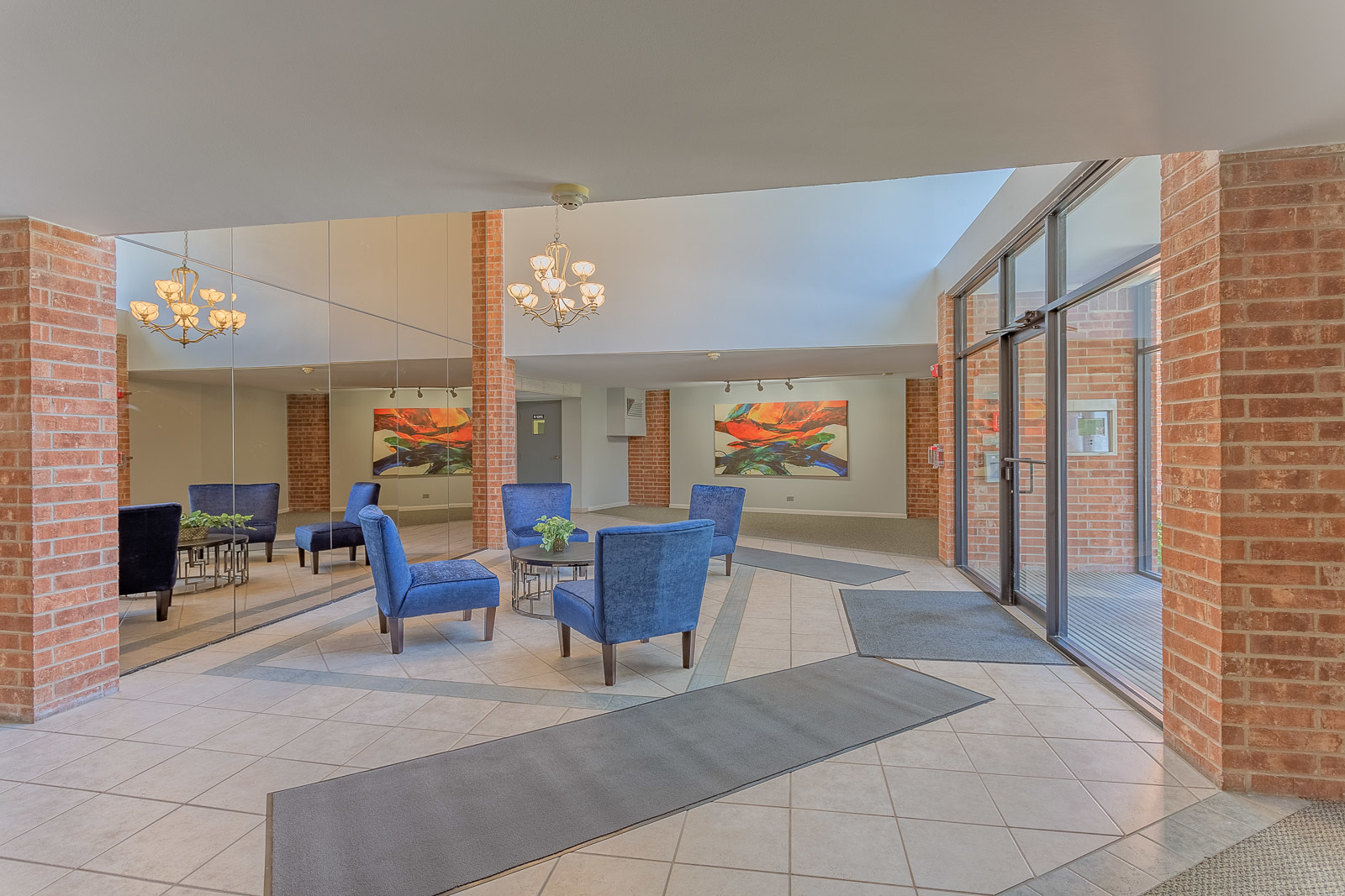 1615 E Central Road #401A, Arlington Heights, IL 60005