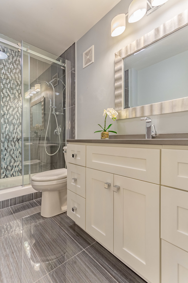 1615 E Central Road #401A, Arlington Heights, IL 60005