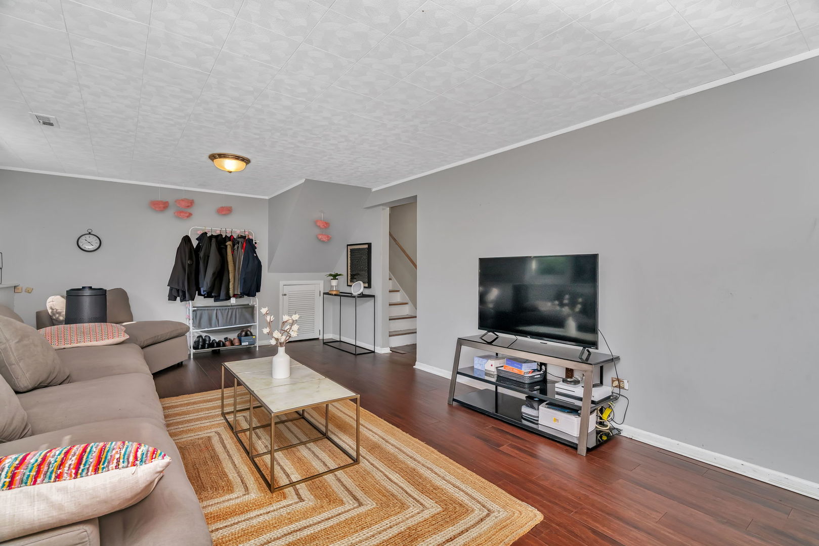 4217 Main Street, Downers Grove, IL 60515