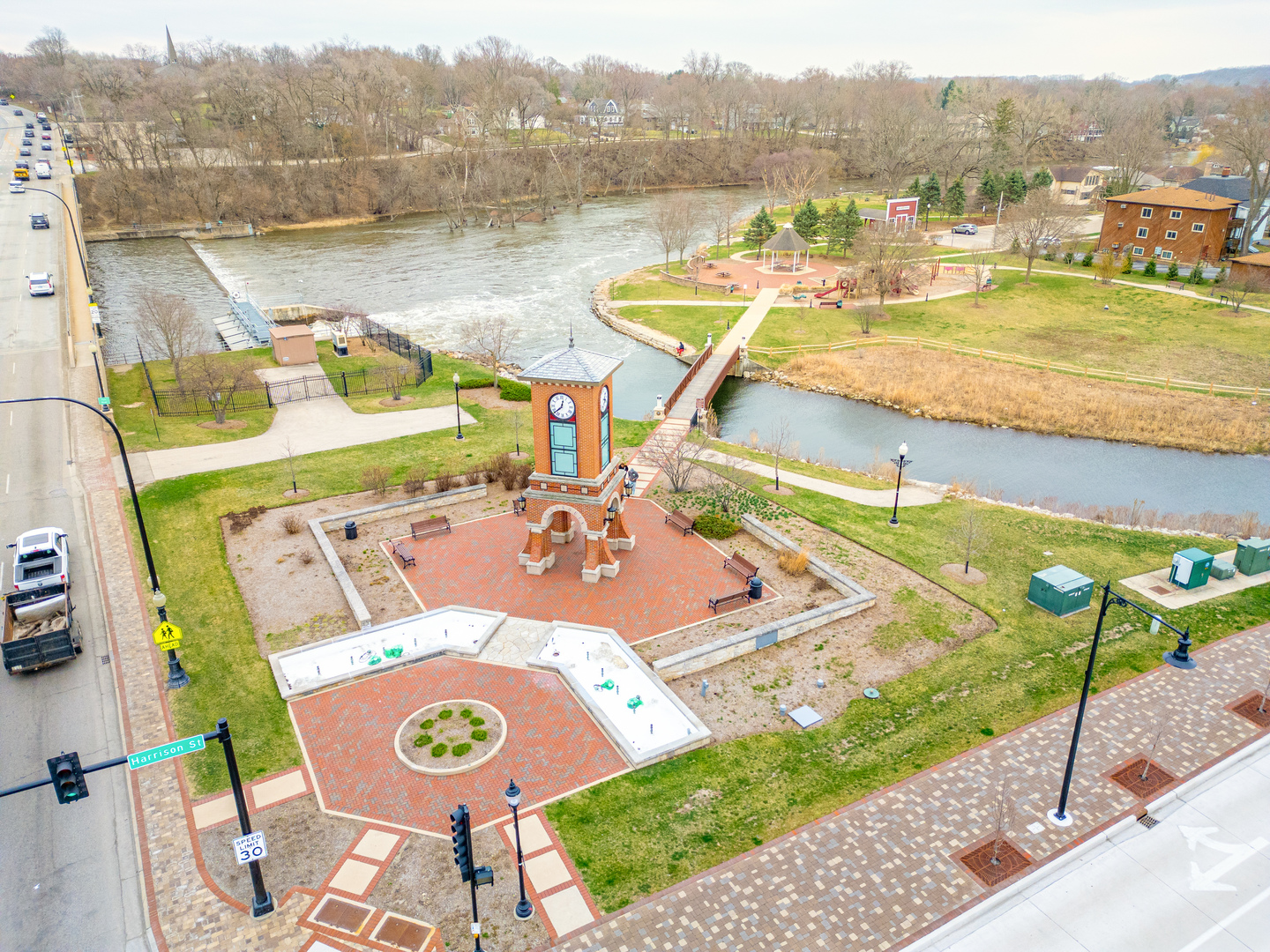 311 Briarwood Lane, Algonquin, IL 60102