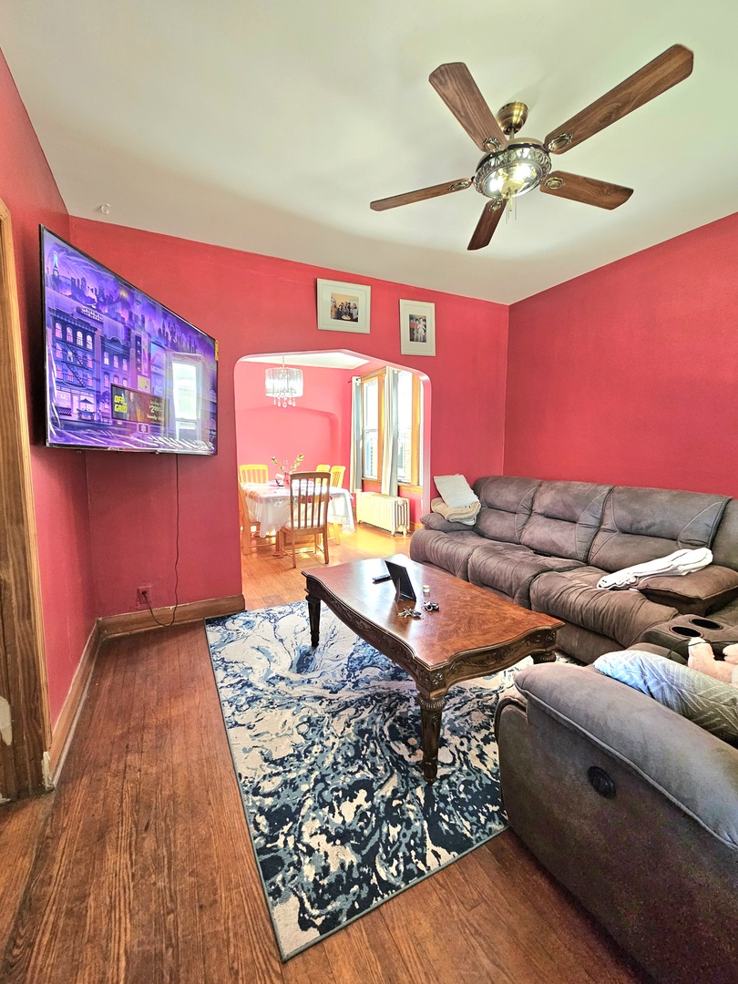 1515 S 57th Court, Cicero, IL 60804