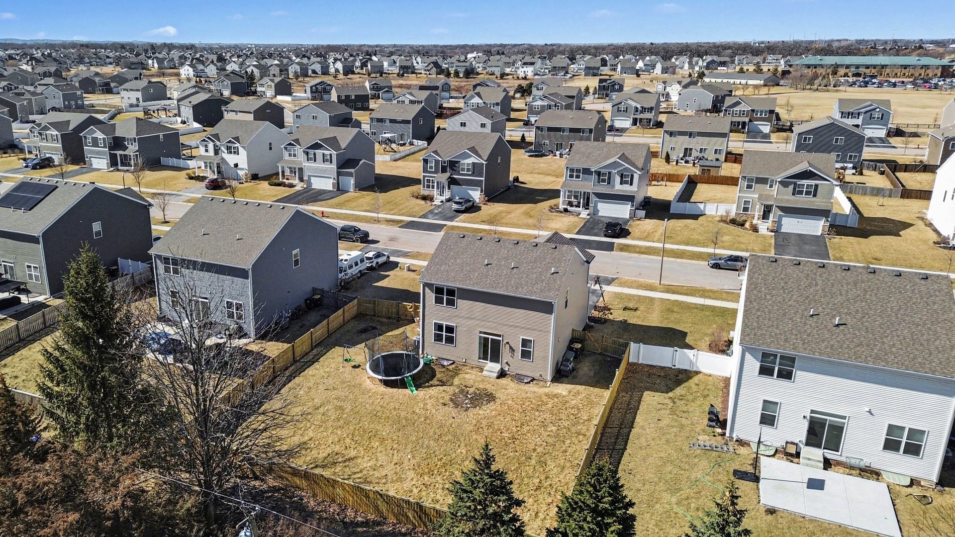 3146 Justice Drive, Yorkville, IL 60560