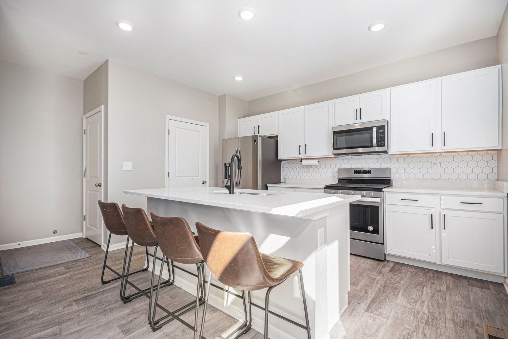 3146 Justice Drive, Yorkville, IL 60560