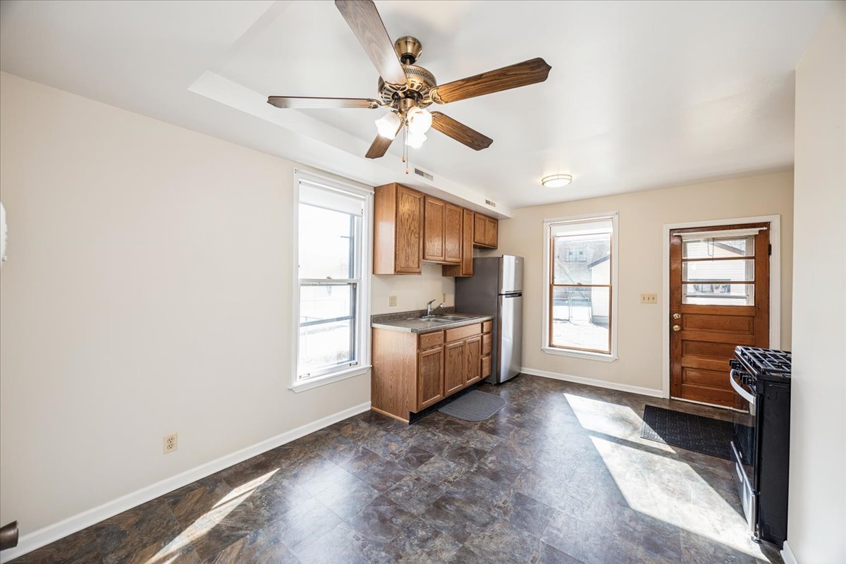 9011 Sheridan Avenue, Brookfield, IL 60513