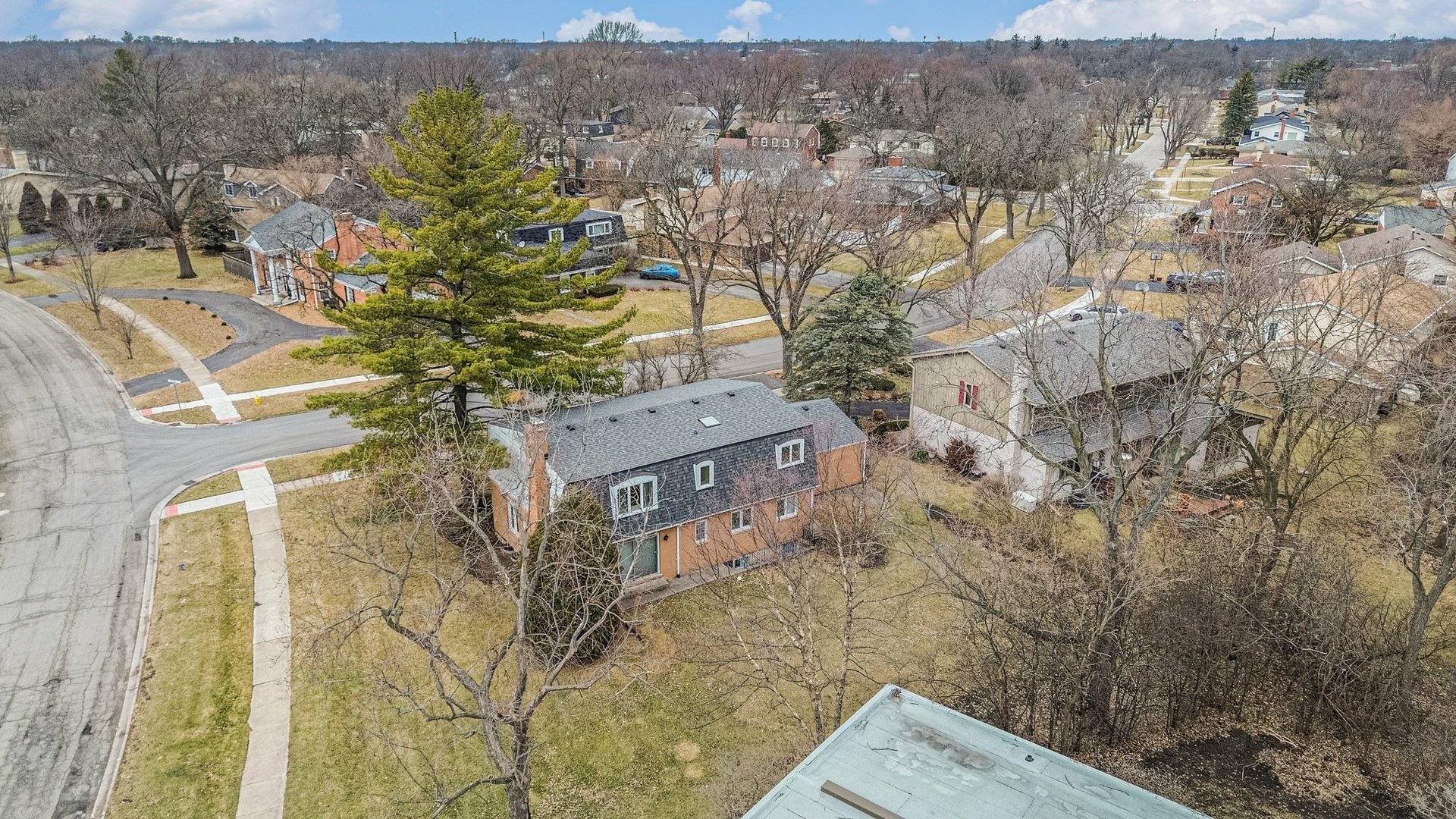 1421 Berry Lane, Flossmoor, IL 60422