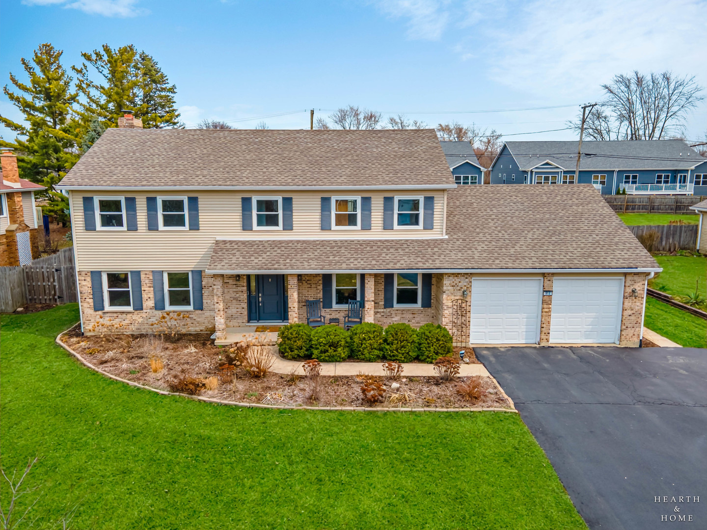 913 N FRANKLIN Avenue, Palatine, IL 60067