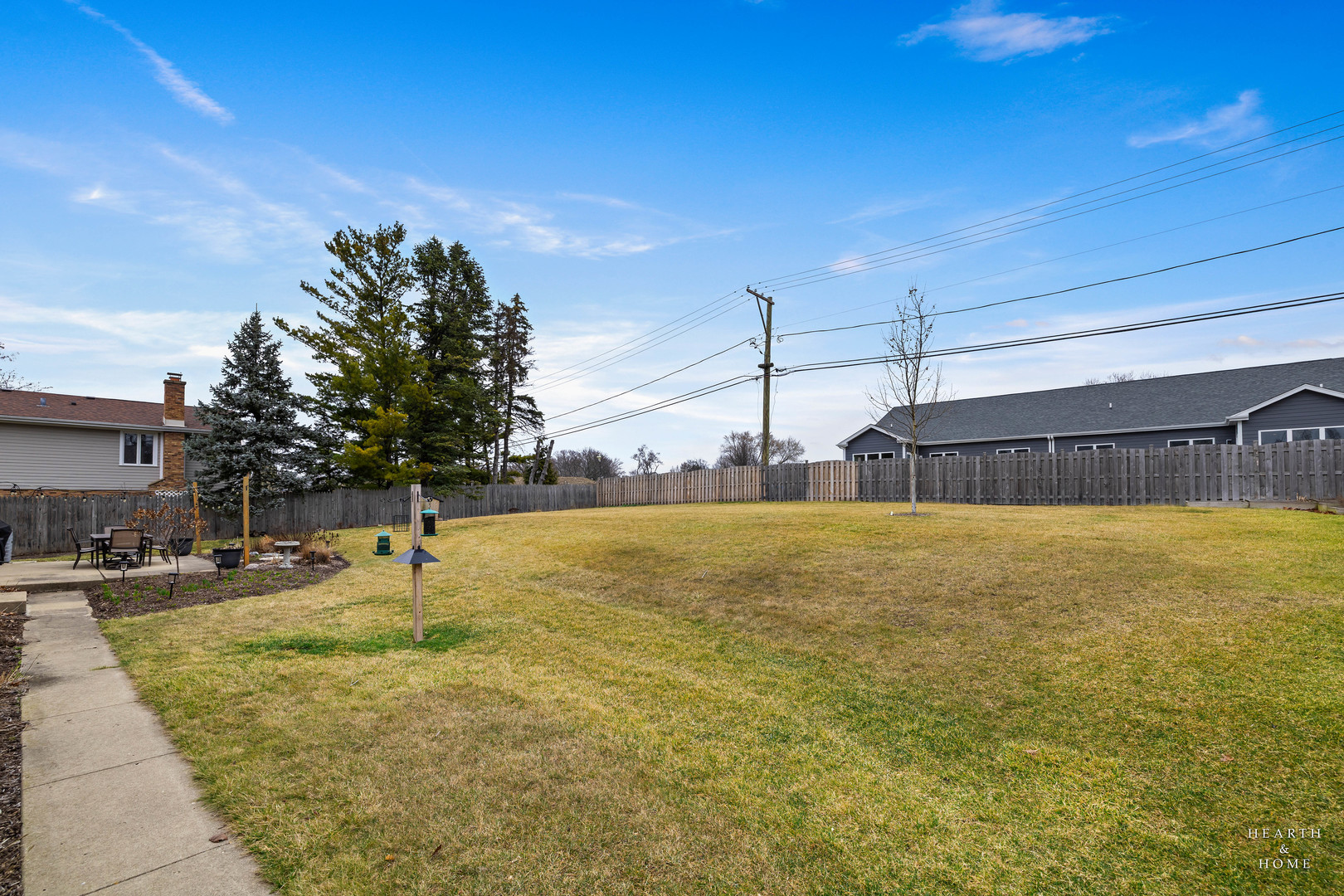 913 N FRANKLIN Avenue, Palatine, IL 60067