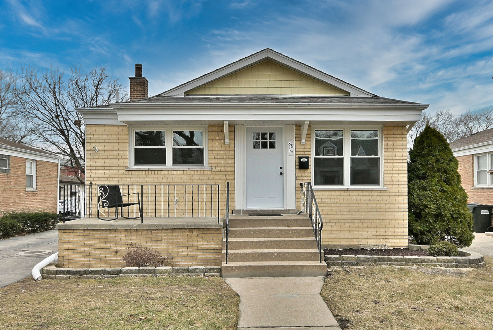8834 S Albany Avenue, Evergreen Park, IL 60805