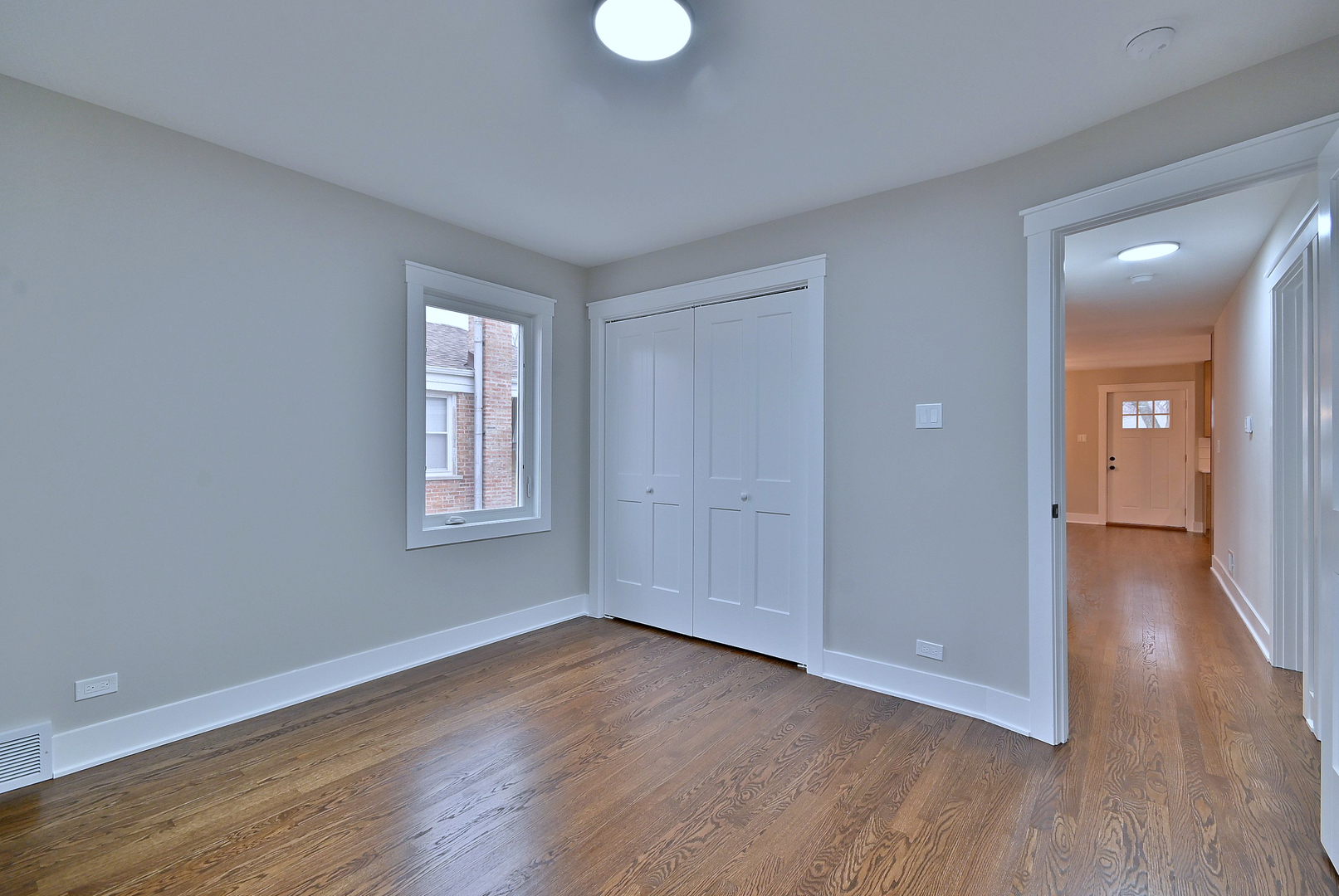 8834 S Albany Avenue, Evergreen Park, IL 60805