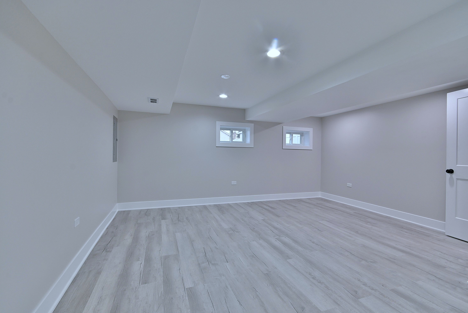 8834 S Albany Avenue, Evergreen Park, IL 60805