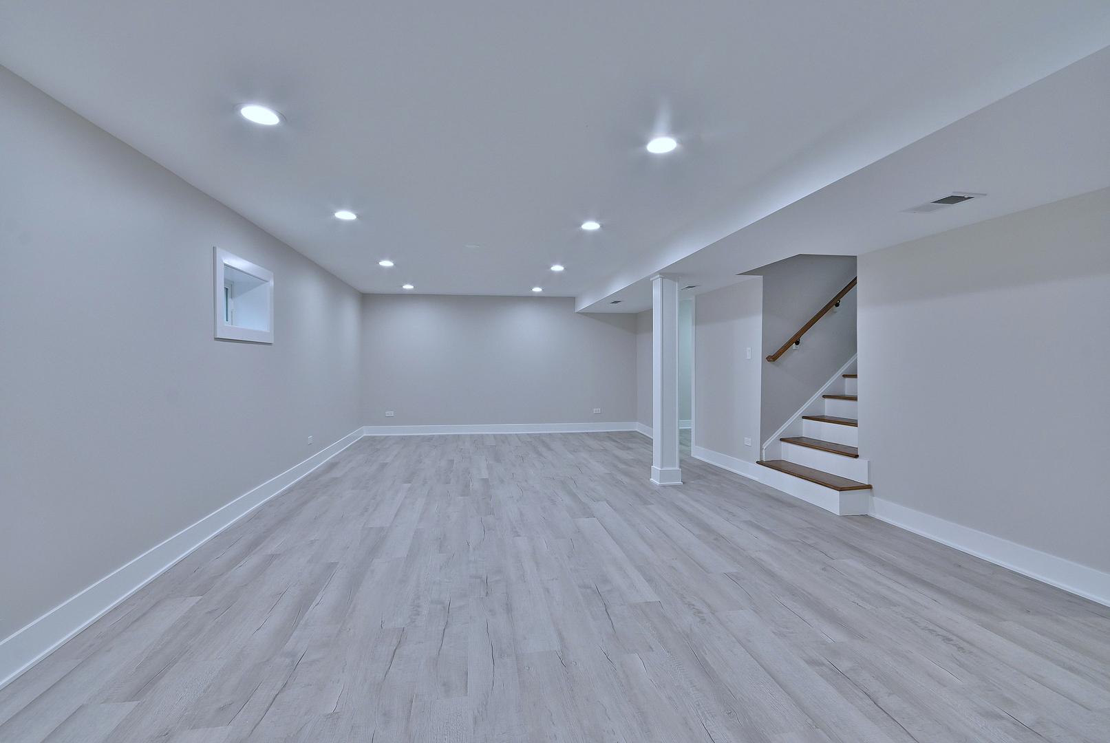 8834 S Albany Avenue, Evergreen Park, IL 60805