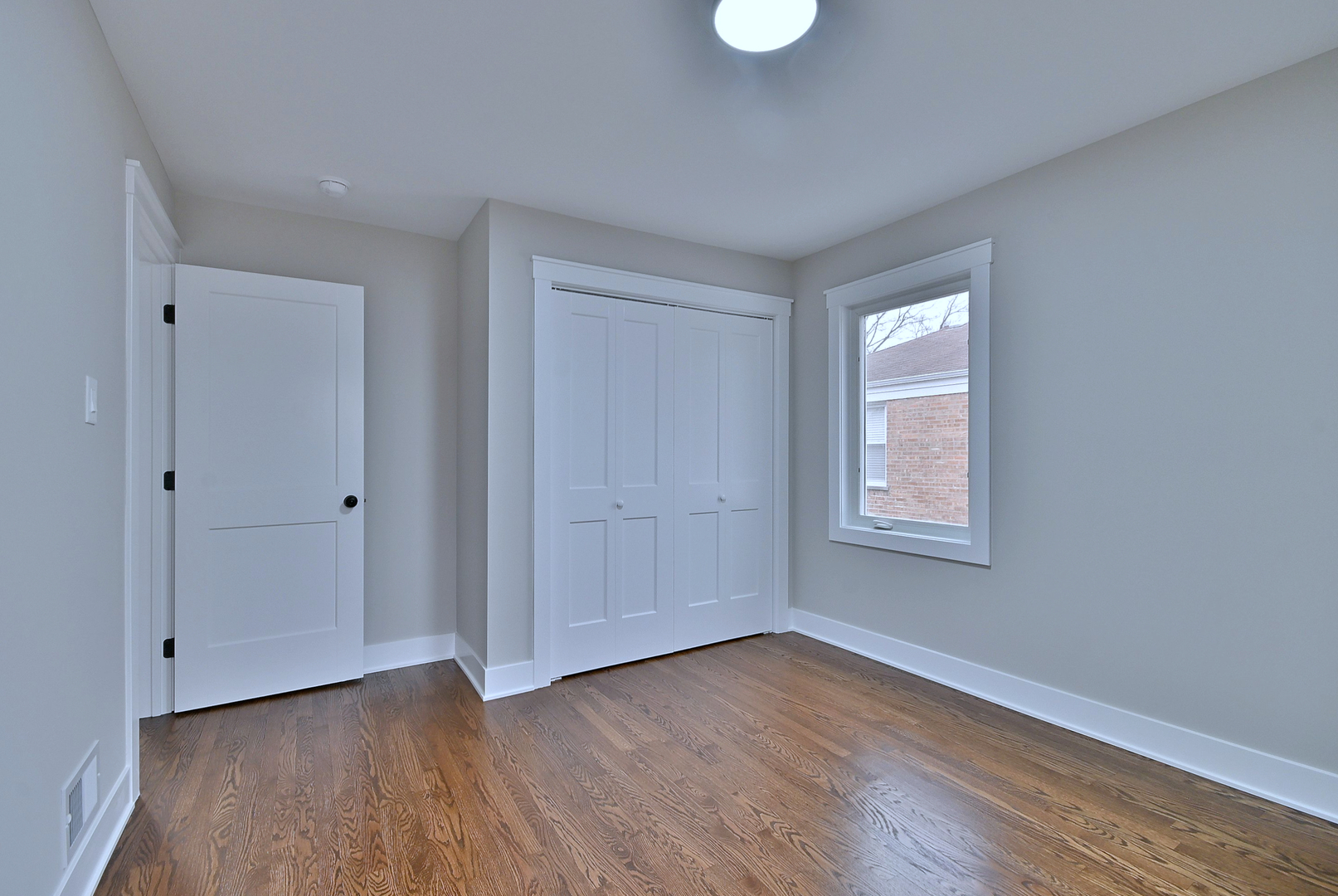 8834 S Albany Avenue, Evergreen Park, IL 60805