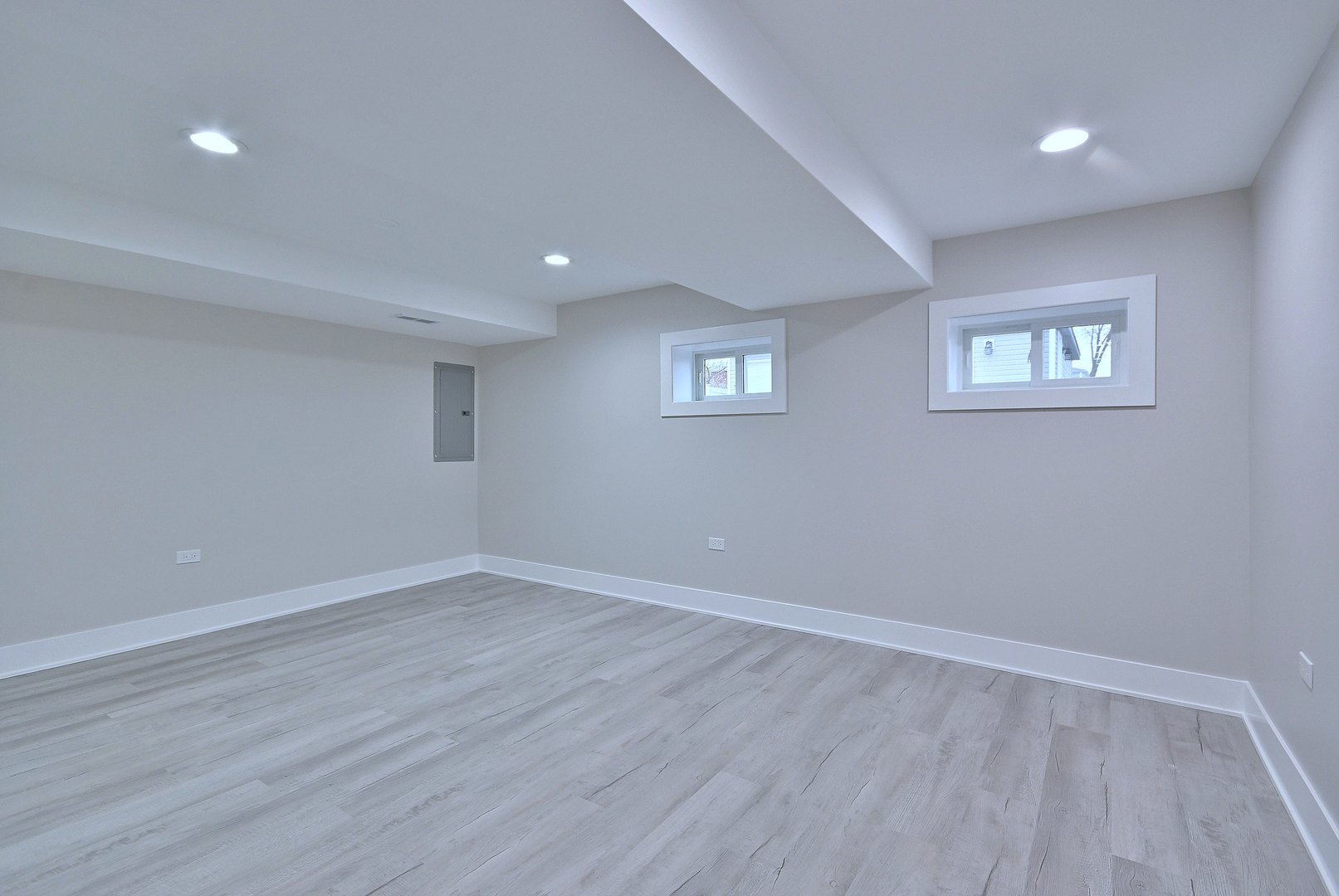 8834 S Albany Avenue, Evergreen Park, IL 60805