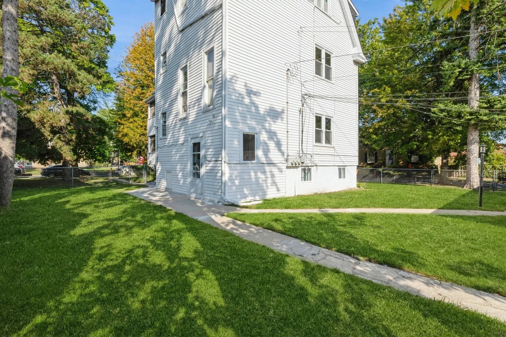 6867 N Ottawa Avenue #2, Chicago, IL 60631